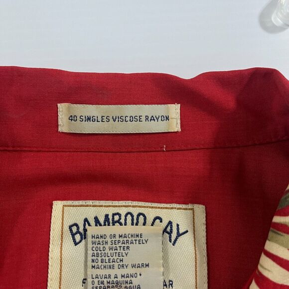BAMBOO CAY Shirt Men Large Red Short Sleeve Button Leaves Tropical Viscose Blend - Picture 4 of 9